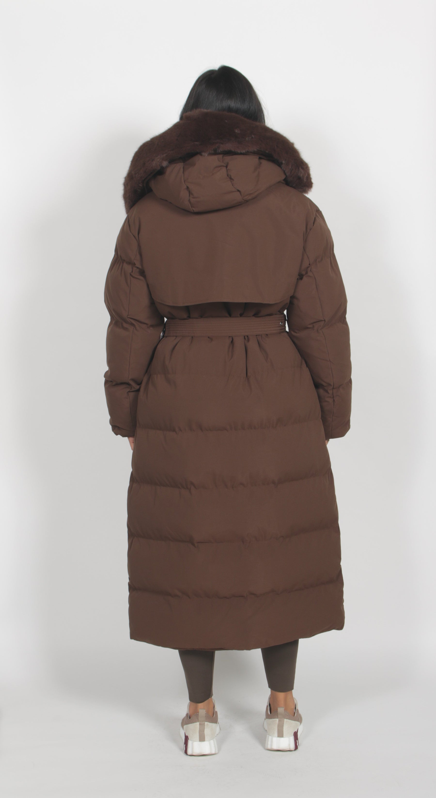 Emilia Braune Steppjacke