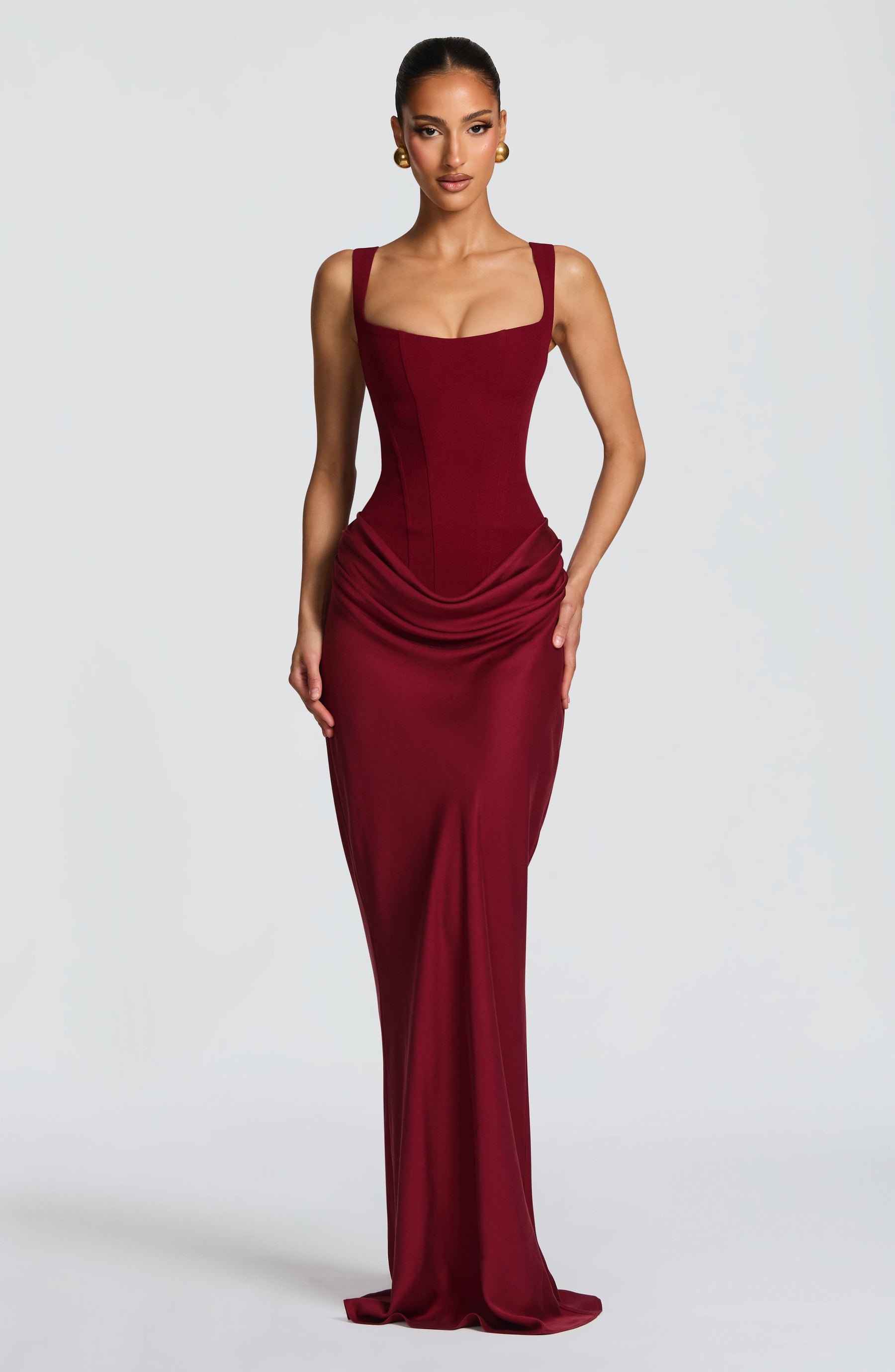 Indy Figurbetontes Maxikleid