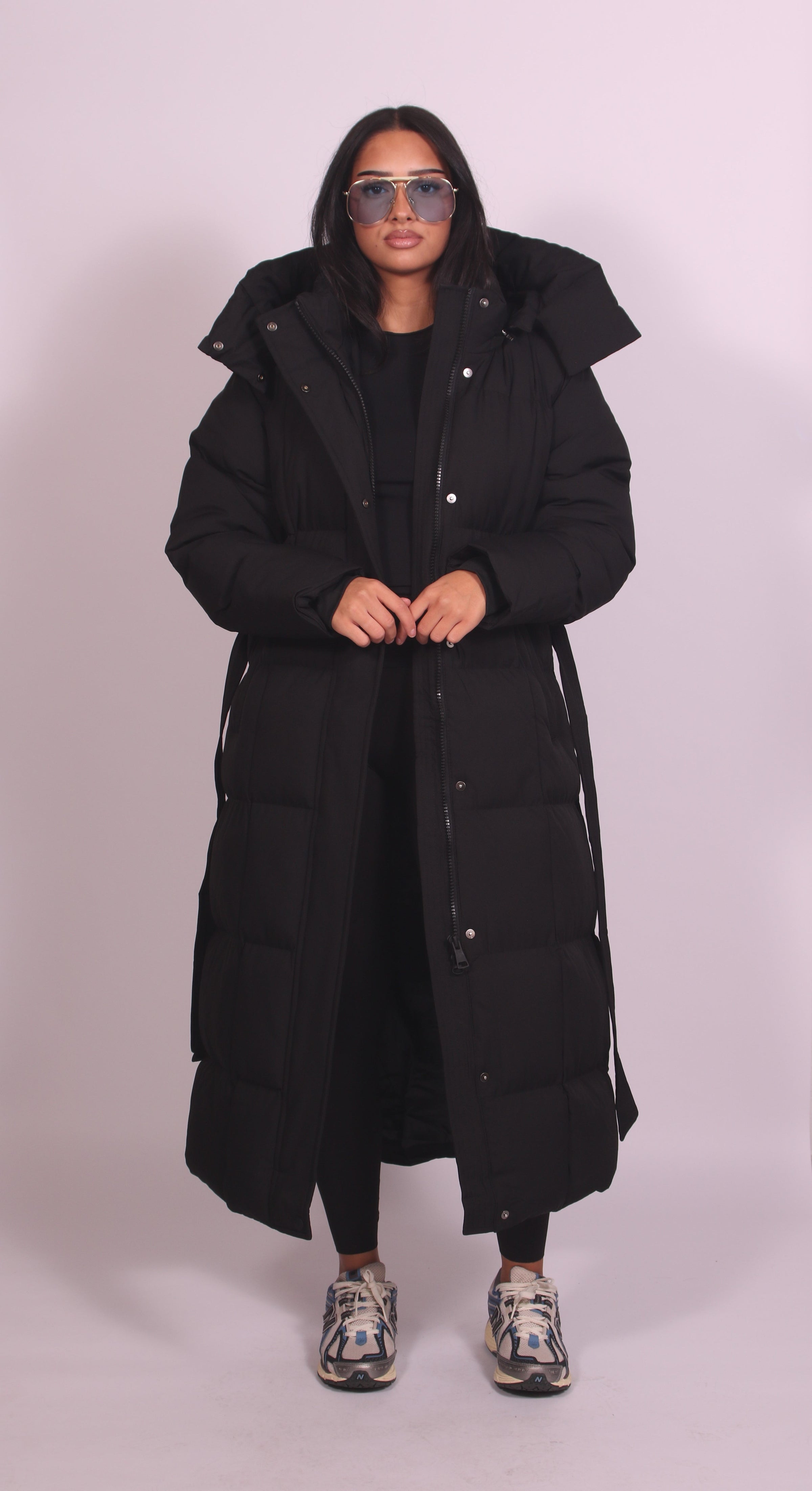 Hooded puffer jacket in Black